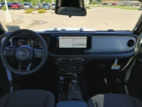 New 2026 Jeep Wrangler Unlimited Sport AWD/4WD image 30