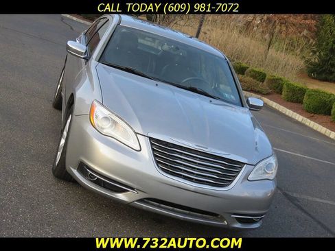 Used 2014 Chrysler 200 Limited w/ Sun/Sound Group image 14