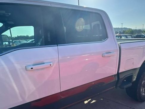 Used 2024 Ford F250 King Ranch AWD/4WD image 14