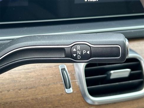 Used 2023 Mercedes-Benz GLE 350 4MATIC image 34