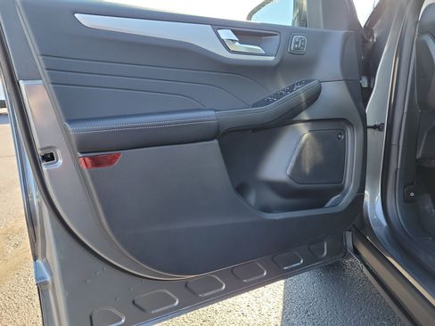 New 2026 Ford Escape Platinum w/ Premium Technology Package image 17