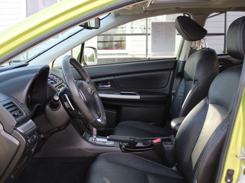 Used 2014 Subaru Crosstrek Touring image 13