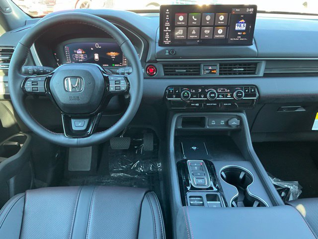 New 2026 Honda Pilot Black Edition image 8