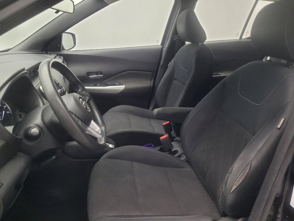 Used 2019 Nissan Kicks SV FWD image 17