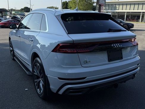 Used 2023 Audi Q8 Premium Plus w/ Premium Plus Package AWD/4WD image 13