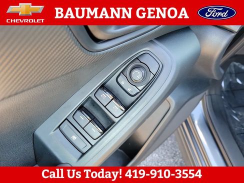 Used 2024 Subaru Crosstrek 2.0i Premium AWD/4WD image 11