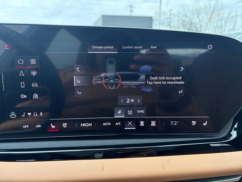 Used 2025 Audi A5 2.0T Premium Plus w/ Premium Plus image 18