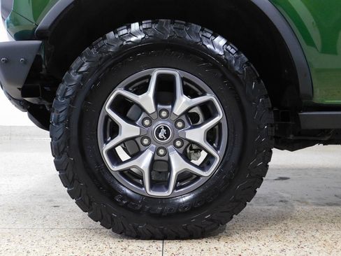 Used 2024 Ford Bronco Badlands image 25