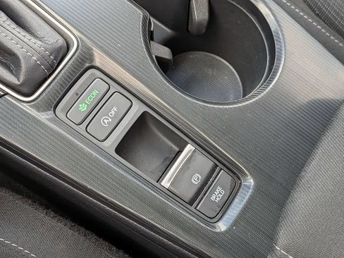 Used 2024 Honda Civic LX image 27