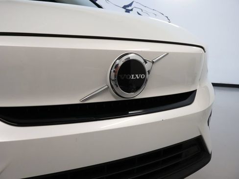 Used 2023 Volvo C40 P8 Recharge Plus AWD/4WD image 9
