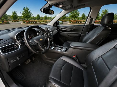 Used 2020 Chevrolet Equinox Premier FWD image 14