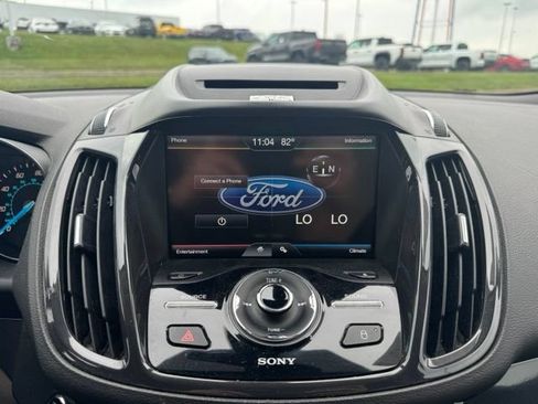 Used 2014 Ford Escape Titanium FWD image 19