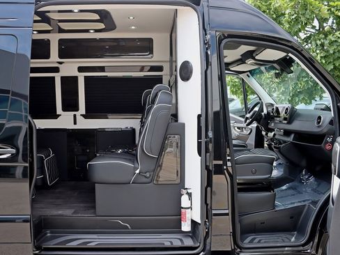 Used 2026 Mercedes-Benz Sprinter 3500 image 34
