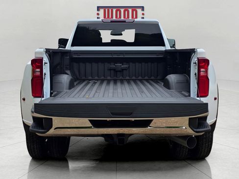 New 2026 Chevrolet Silverado 3500 LTZ AWD/4WD image 6