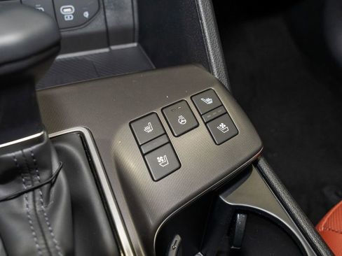 New 2026 Kia Sportage SX image 12