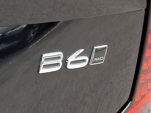 Certified 2026 Volvo XC90 B6 Plus AWD/4WD image 35