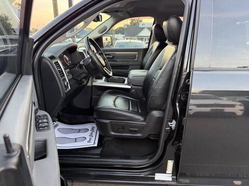 Used 2018 RAM 1500 Big Horn AWD/4WD image 9