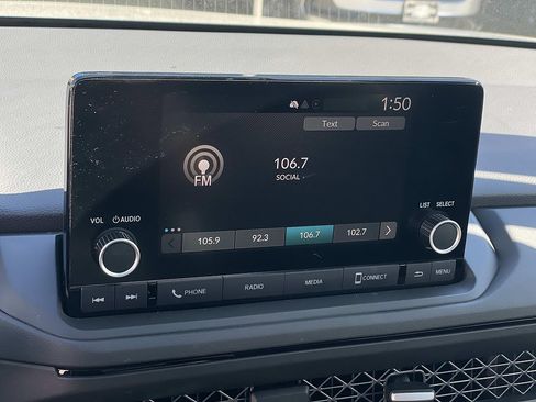 Certified 2024 Honda Accord EX image 6