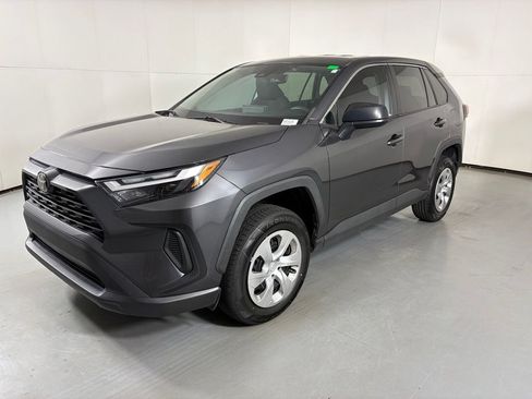 Used 2024 Toyota RAV4 LE FWD image 4
