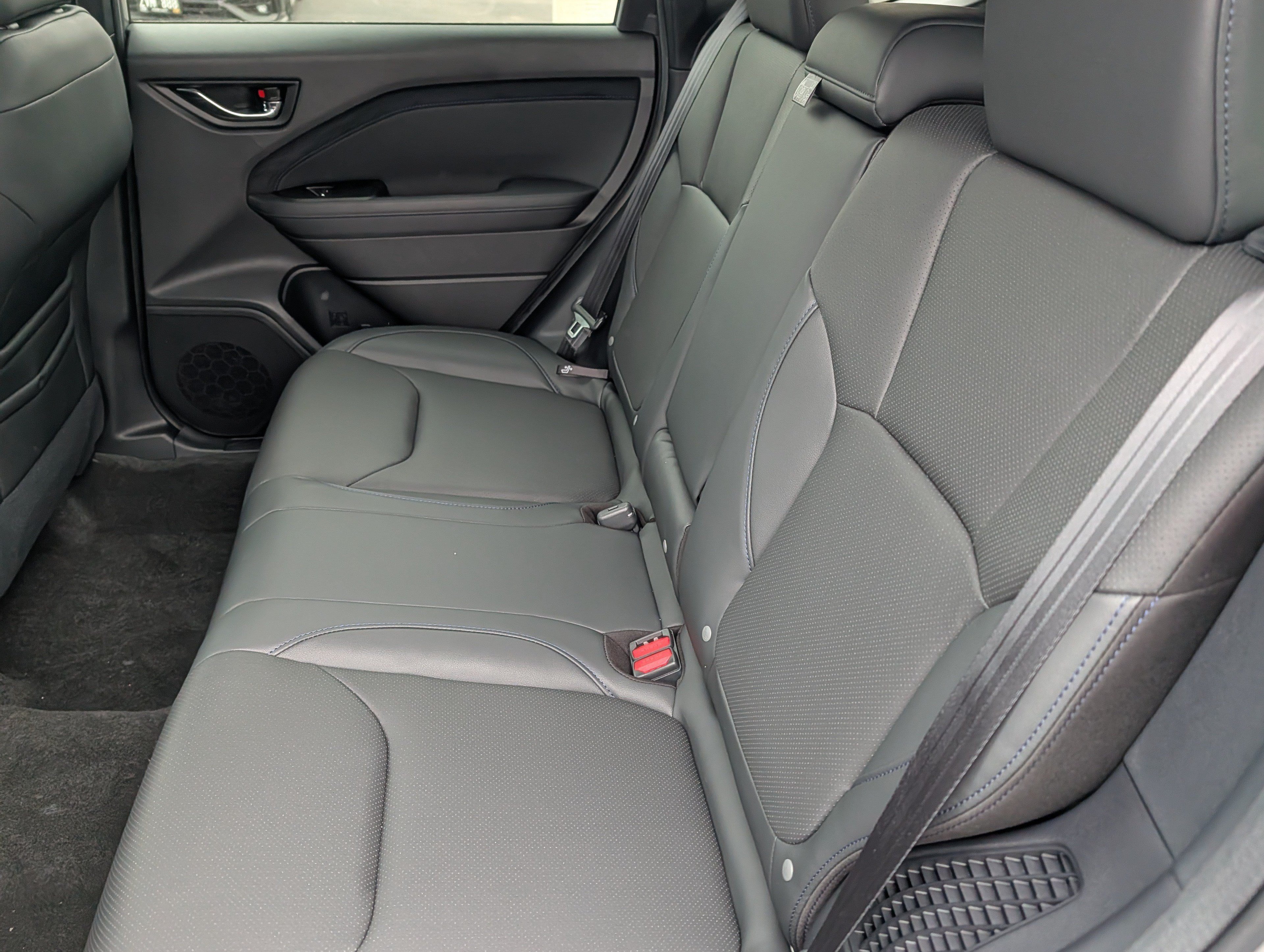 New 2026 Subaru Forester Touring AWD/4WD image 6