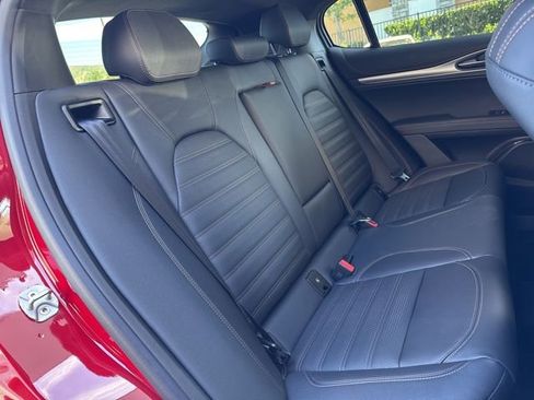 New 2025 Alfa Romeo Stelvio Sprint image 17