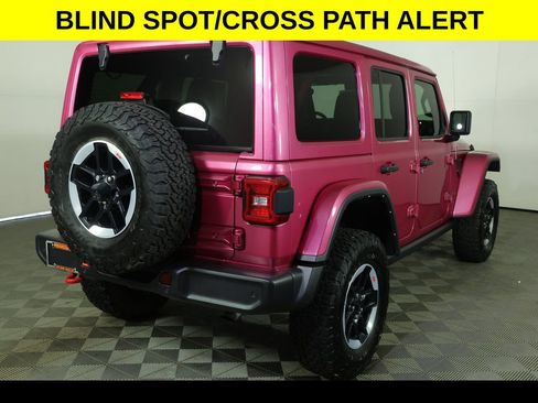 Used 2022 Jeep Wrangler Unlimited Rubicon w/ LED Lighting Group AWD/4WD image 10