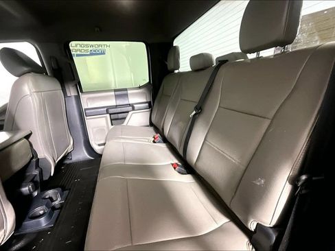 Used 2022 Ford F250 XL w/ Power Equipment Group AWD/4WD image 21