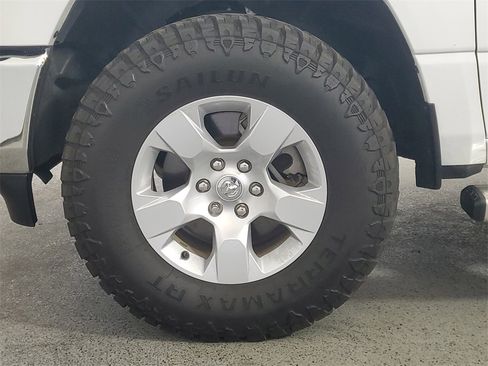 Used 2023 RAM 1500 Big Horn image 8