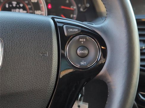 Used 2016 Honda Accord Sport image 24