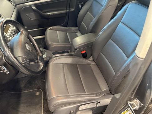 Used 2009 Volkswagen Jetta TDI image 23