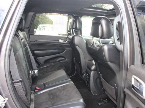 Used 2020 Jeep Grand Cherokee Altitude image 14