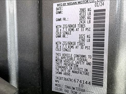 Certified 2024 Nissan Rogue SV image 33