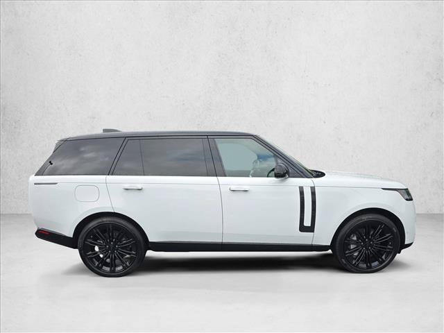 New 2026 Land Rover Range Rover Long Wheelbase SE AWD/4WD image 4