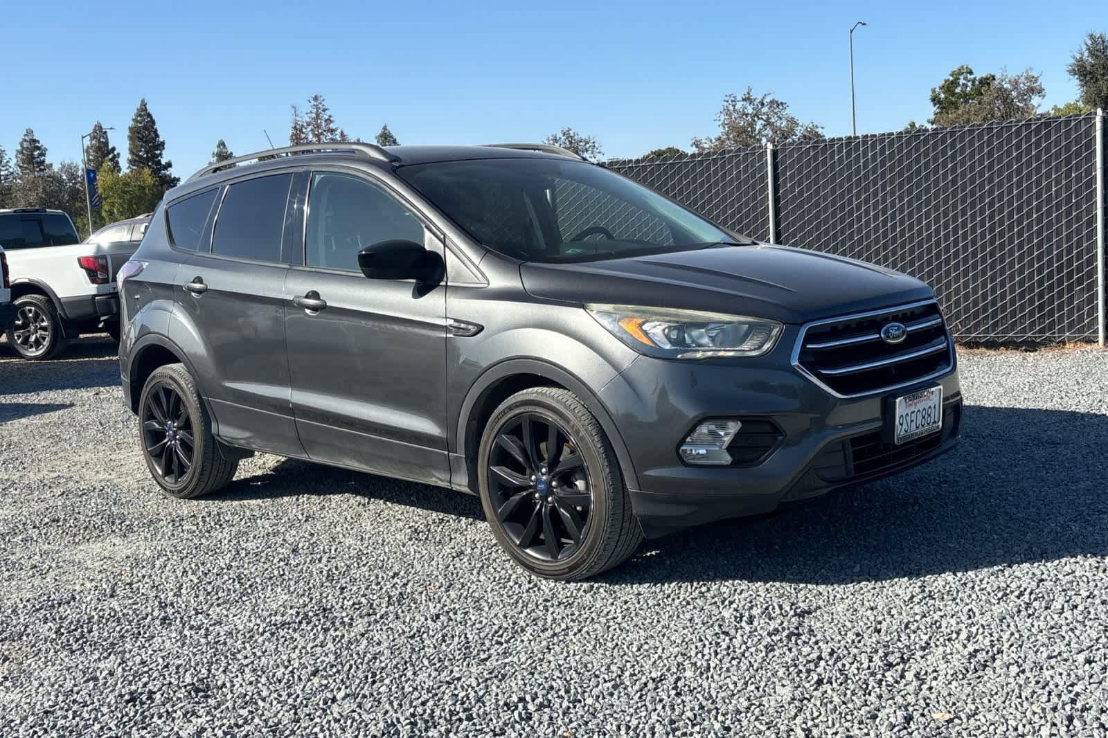 Used 2017 Ford Escape SE w/ Equipment Group 201A FWD image 10
