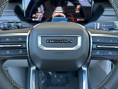 New 2026 GMC Acadia Denali w/ Super Cruise Package FWD image 21