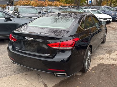 Used 2015 Hyundai Genesis 3.8 w/ Option Group 03 image 5