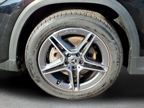 Used 2022 Mercedes-Benz GLA 250 4MATIC image 10