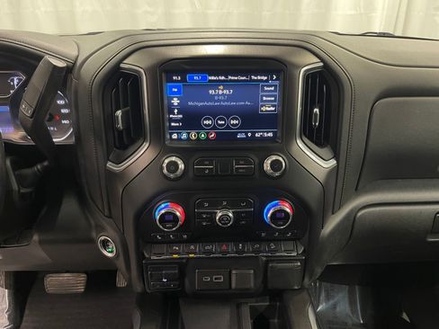 Used 2019 GMC Sierra 1500 AT4 w/ AT4 Premium Package image 24