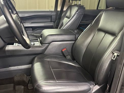Used 2022 Ford Expedition XLT AWD/4WD image 11