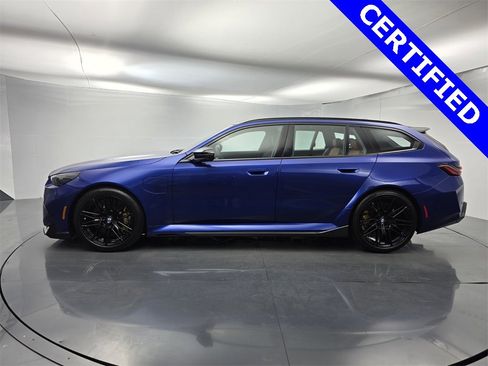 Used 2026 BMW M5 Touring image 7