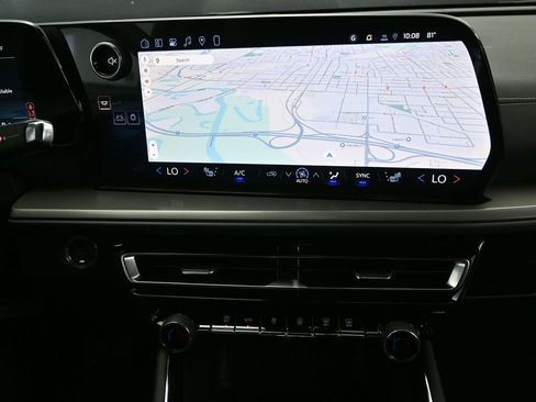 New 2026 Chevrolet Traverse LT image 29