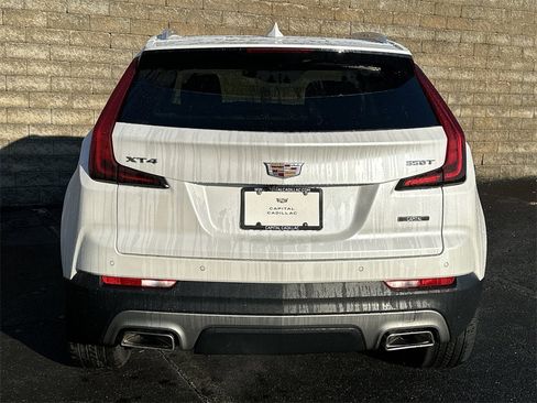 Used 2023 Cadillac XT4 Premium Luxury image 6