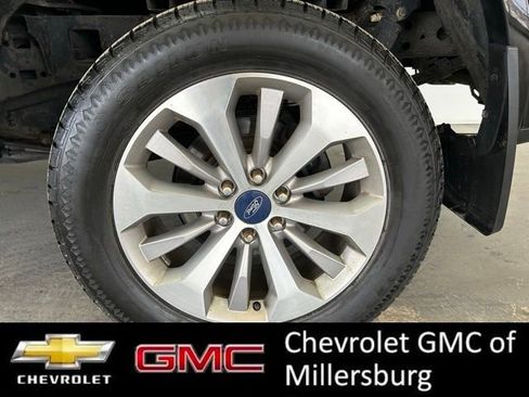 Used 2017 Ford F150 Lariat image 14