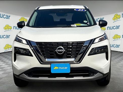 Used 2023 Nissan Rogue S AWD/4WD image 2