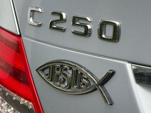 Used 2014 Mercedes-Benz C 250 Sedan image 38