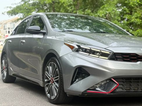 Used 2022 Kia Forte GT FWD image 3