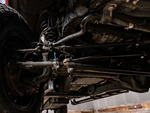 Used 2022 Ford F250 Lariat w/ Black Appearance Package image 14