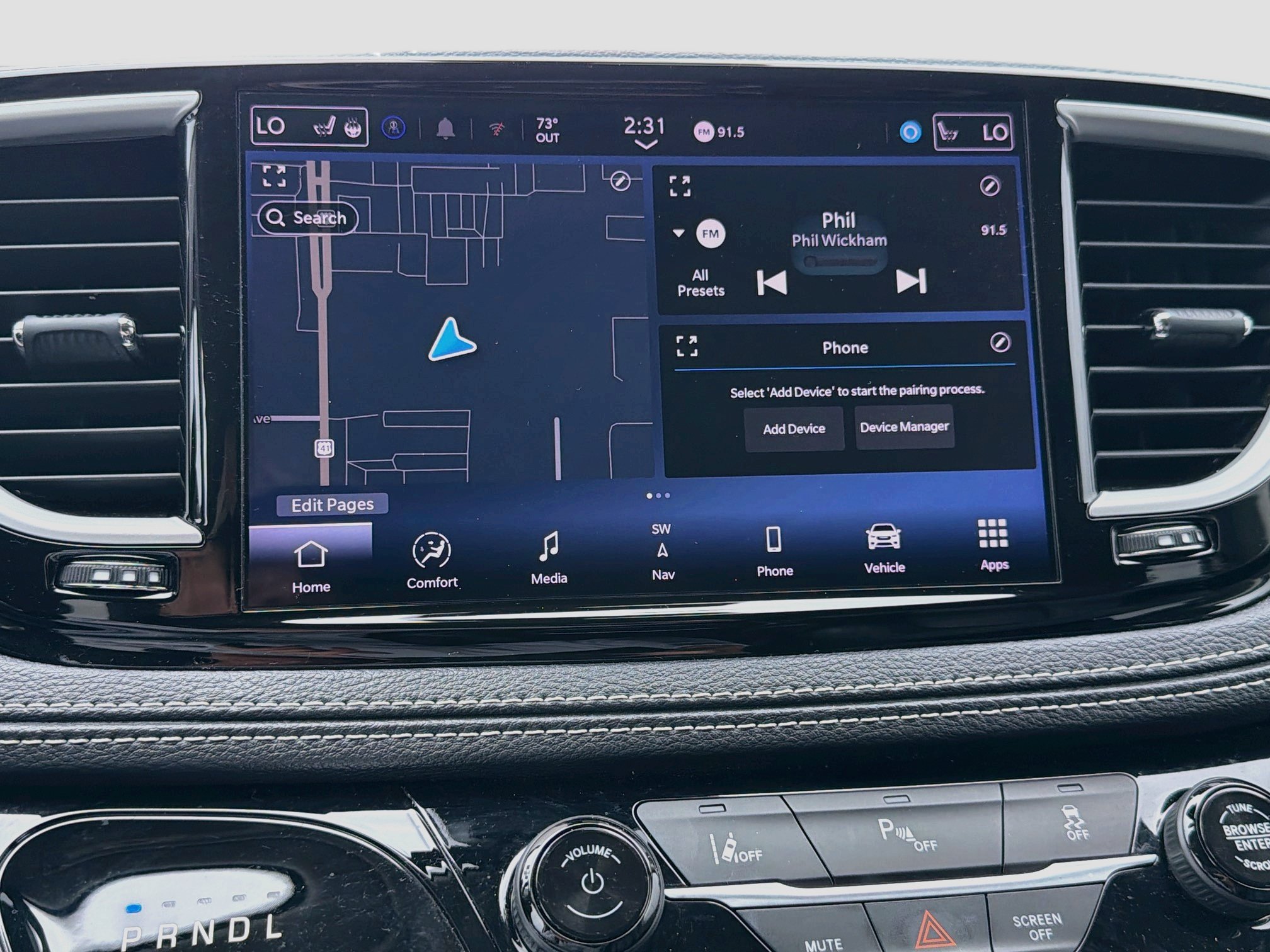 Used 2024 Chrysler Pacifica Limited FWD image 28