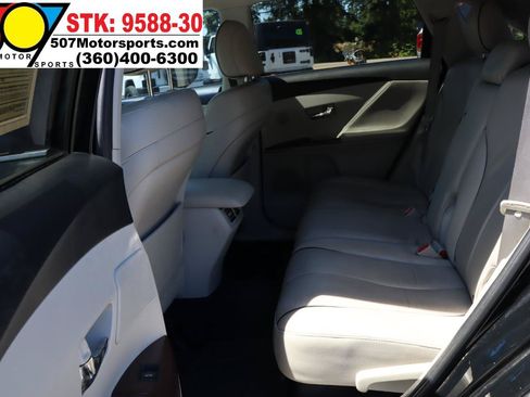 Used 2009 Toyota Venza FWD image 14