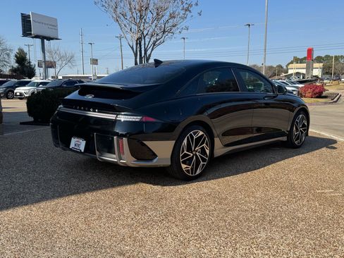 Used 2023 Hyundai Ioniq 6 SEL image 9